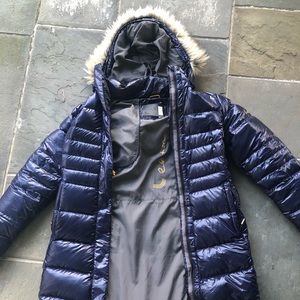 Lolë Navy Faux fur parka